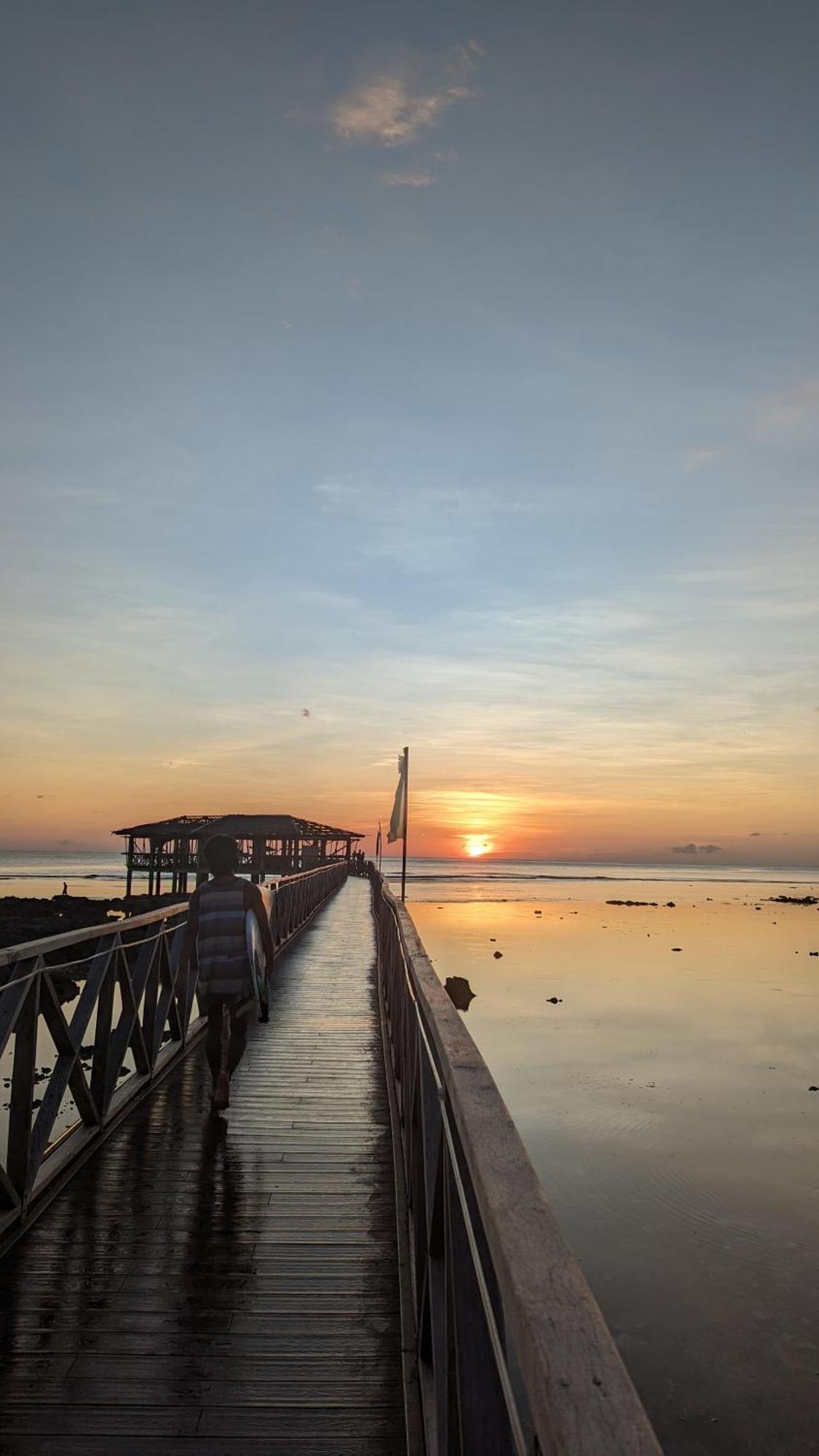 Point F Siargao Apartment Catangnan Екстериор снимка