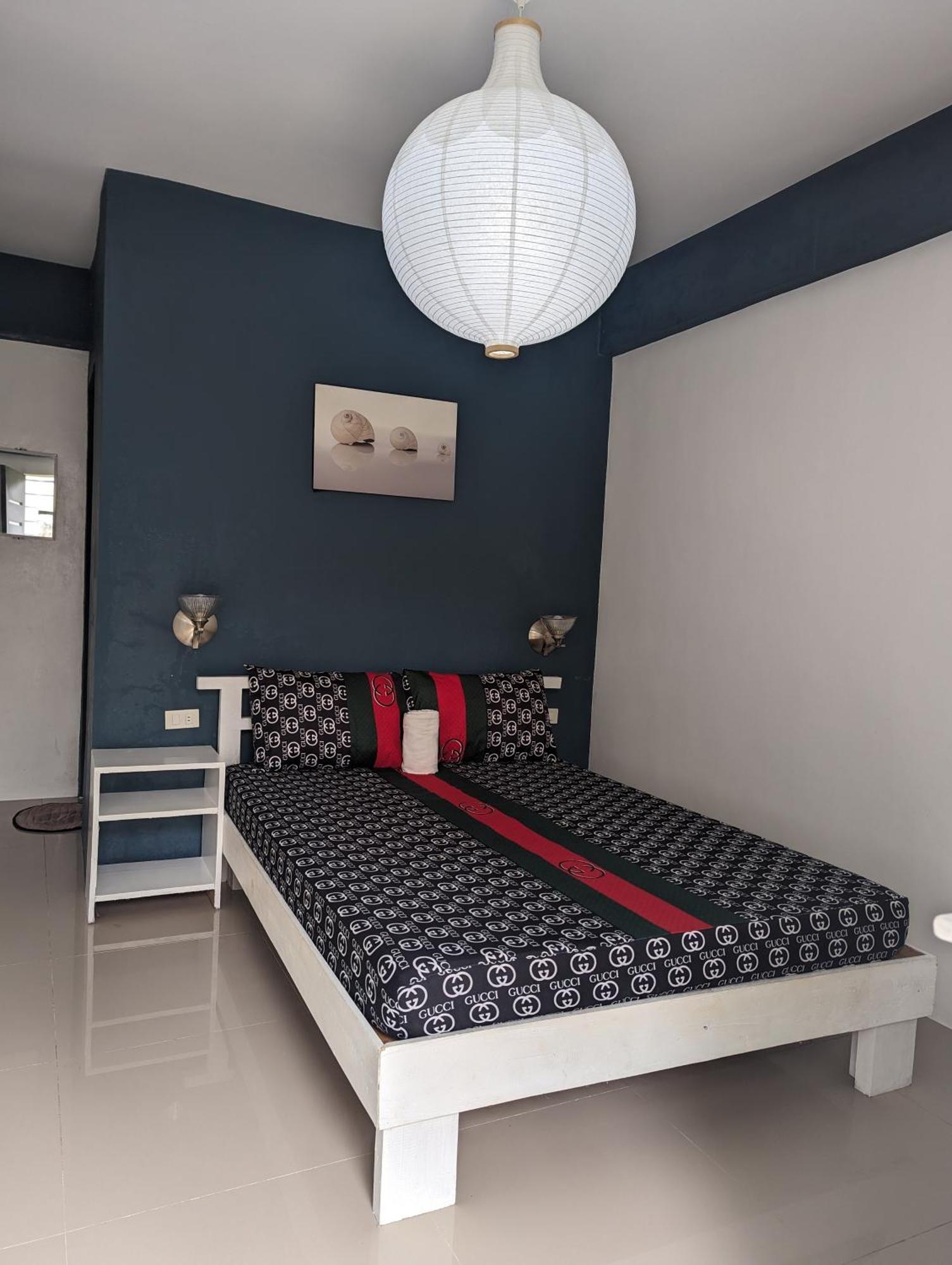 Point F Siargao Apartment Catangnan Екстериор снимка